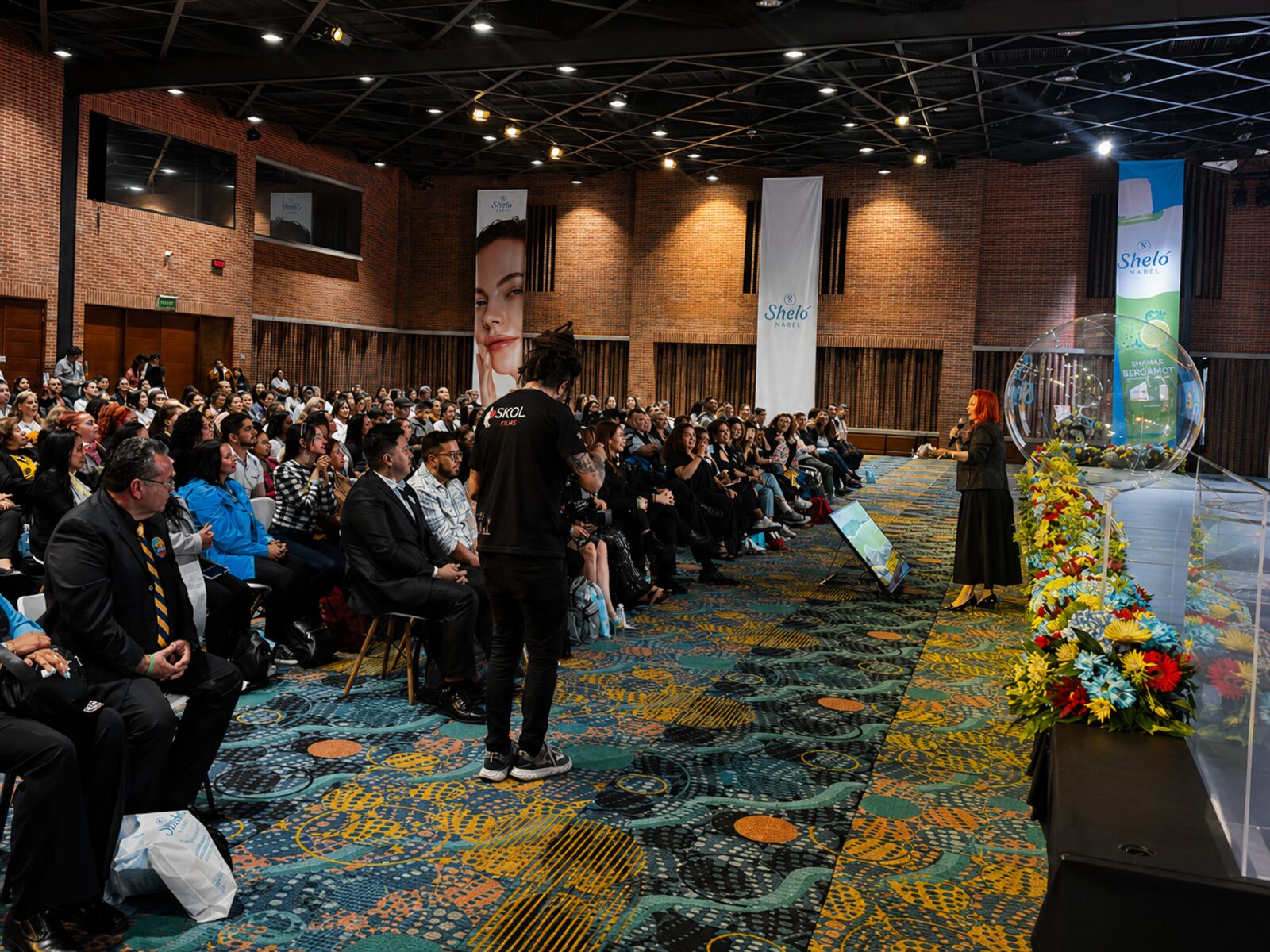 Conferencias y Liderazgo